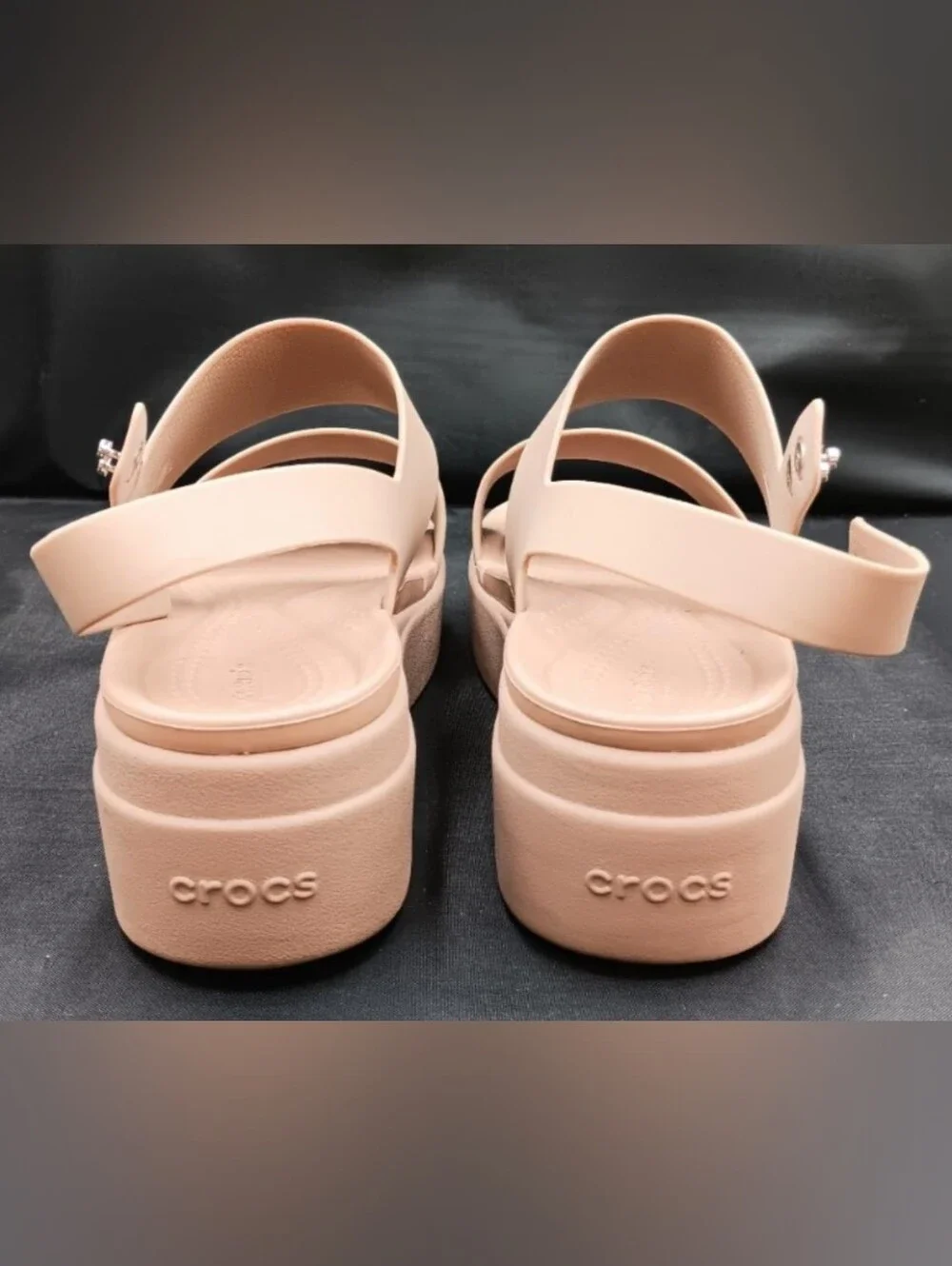Crocs LiteRide Brooklyn Low Wedge Platform Sandals Size 7